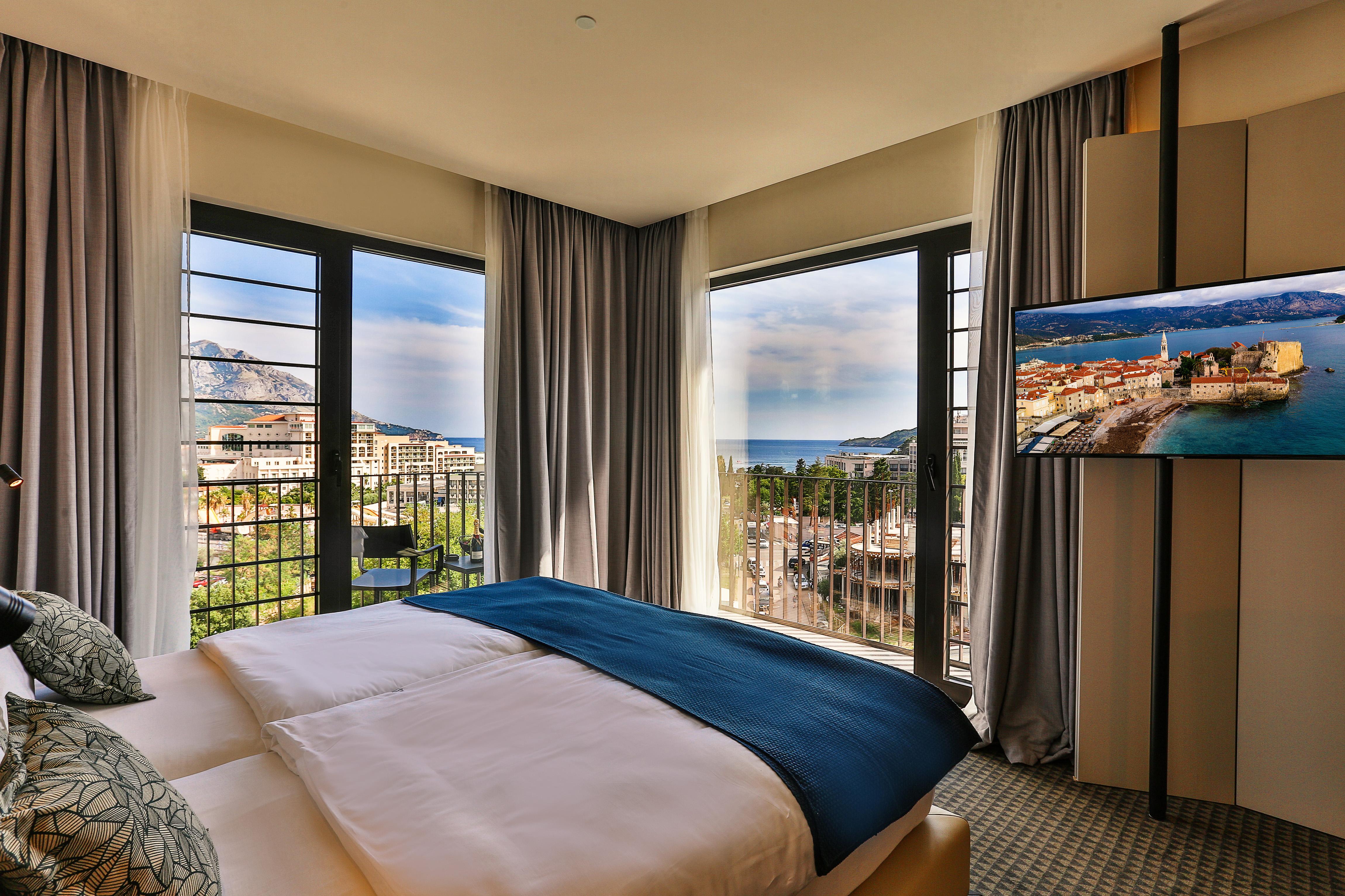 Hotel Kalos Budva Luaran gambar