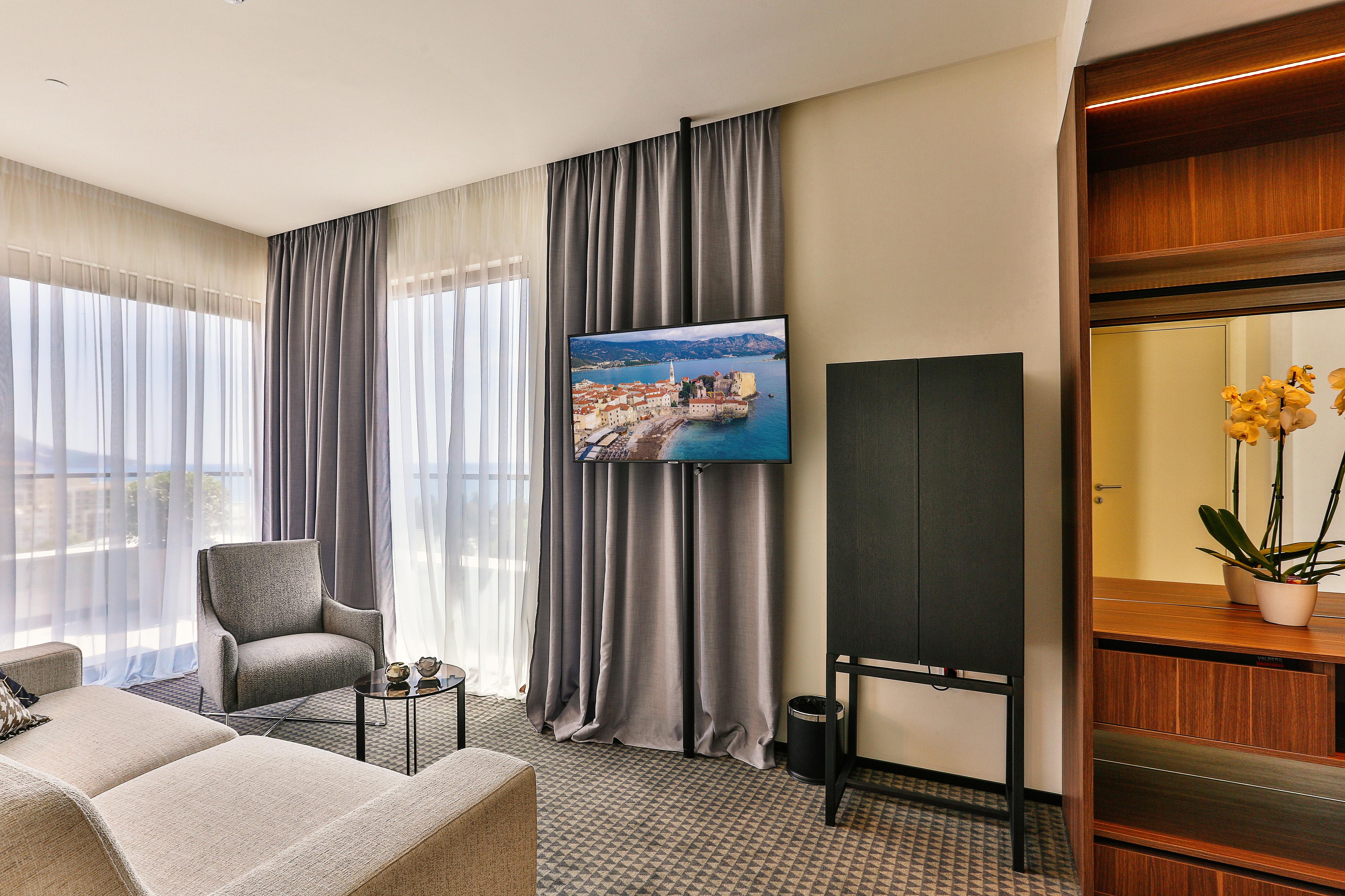 Hotel Kalos Budva Luaran gambar