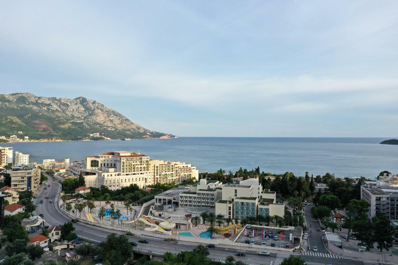 Hotel Kalos Budva Luaran gambar